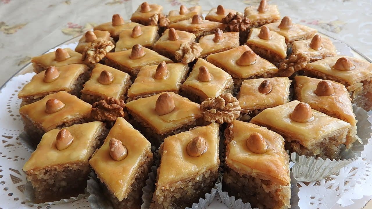 البقلاوة